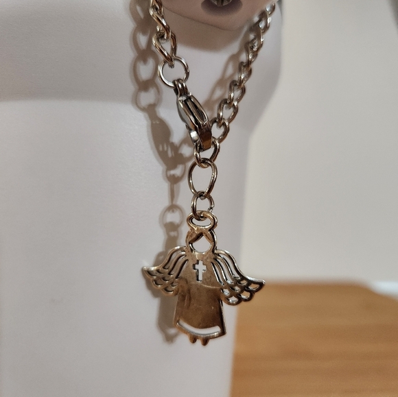 Hand Crafted Cup Handle Charm Angel Silver Metal Stanley Cup Tumbler Pendant - Picture 5 of 7